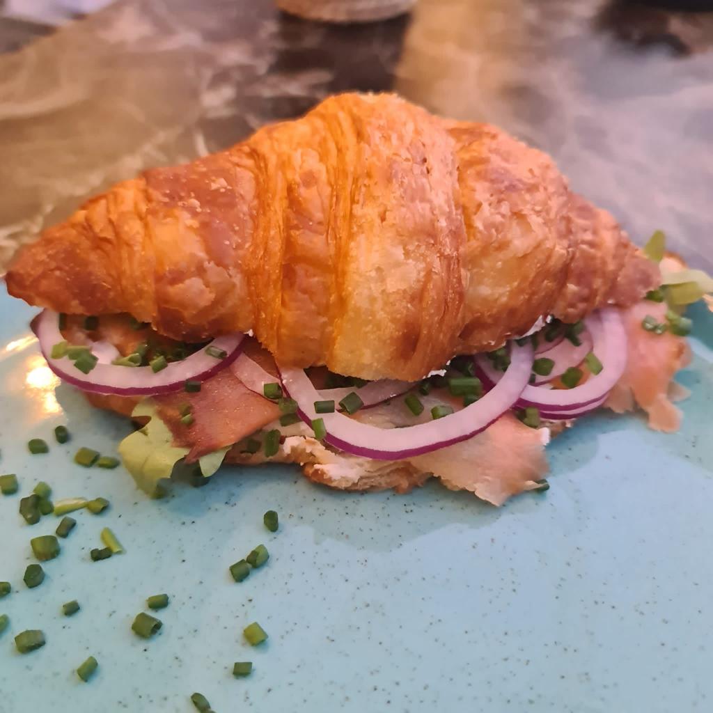 WhatsApp Image 2022-08-28 at 5.02.08 PM.jpeg